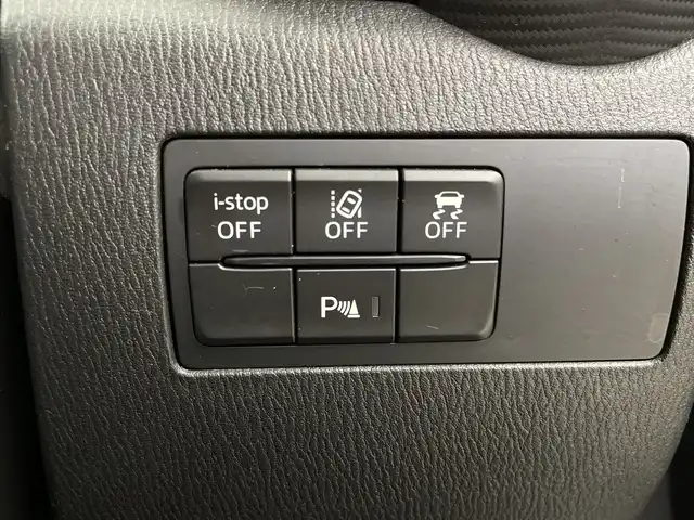 マツダ マツダ２ 15S 三重県 2020(令2)年 4.7万km セラミックM /コネクトナビ/　CD/DVD/USB/フルセグTV/AM/FM//LEDオートライト//ステアリングスイッチ//ドライブレコーダー//ETC//ブラインドスポットモニター//電格ミラー//バックモニター//オートワイパー//オートエアコン//レーンキープアシスト