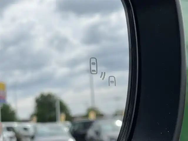 スズキ スイフト スポーツ 奈良県 2023(令5)年 6万km ミネラルグレーM 純正ナビ　/フルセグ　/DVD　/Bluetooth　/全方位カメラ　/ETC　/前後ドライブレコーダー　/デジタルインナーミラー　/運転席シートヒーター　/純正アルミホイール　/オートLEDライト　/衝突被害軽減ブレーキ/車線逸脱警報/横滑り防止装置/W+サイド+カーテンエアバッグ/スペアキー1本/保証書/取扱説明書