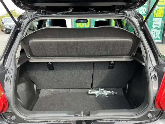 スズキ スイフト スポーツ 奈良県 2023(令5)年 6万km ミネラルグレーM 純正ナビ　/フルセグ　/DVD　/Bluetooth　/全方位カメラ　/ETC　/前後ドライブレコーダー　/デジタルインナーミラー　/運転席シートヒーター　/純正アルミホイール　/オートLEDライト　/衝突被害軽減ブレーキ/車線逸脱警報/横滑り防止装置/W+サイド+カーテンエアバッグ/スペアキー1本/保証書/取扱説明書