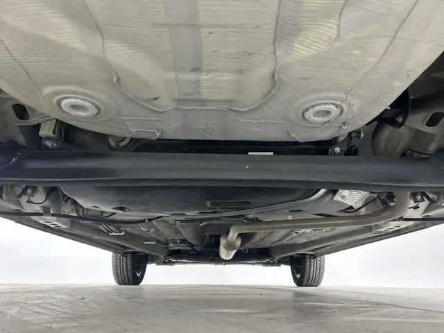 スズキ クロスビー HYBRID MZ 神奈川県 2019(令1)年 3.6万km キャラバンアイボリーパールメタリック/ホワイト 2トーンルーフ 純正8型SDナビゲーション【CN-RZ843】/AM FM フルセグ Bluetooth HDMI CD　DVD　SD/パノラミックビューモニター/デュアルセンサーブレーキサポート/アダプティブクルーズコントロール/シートヒーター/ETC/純正フロアマット、/スマートキー/スペアキー/LEDヘッドライト/オートライト/オートマチックハイビーム/純正16インチアルミホイル/ドアバイザー/車線維持支援機能/クリアランスソナー