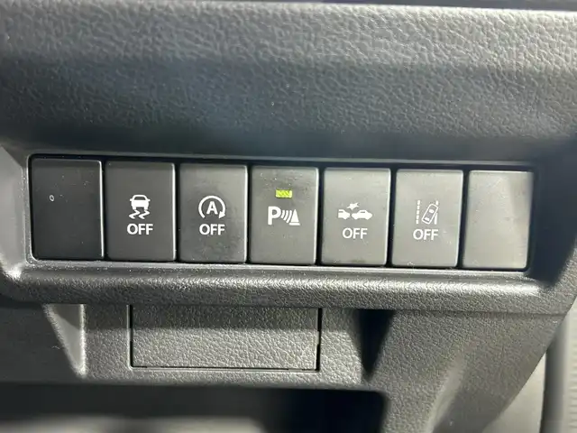 スズキ クロスビー HYBRID MZ 神奈川県 2019(令1)年 3.6万km キャラバンアイボリーパールメタリック/ホワイト 2トーンルーフ 純正8型SDナビゲーション【CN-RZ843】/AM FM フルセグ Bluetooth HDMI CD　DVD　SD/パノラミックビューモニター/デュアルセンサーブレーキサポート/アダプティブクルーズコントロール/シートヒーター/ETC/純正フロアマット、/スマートキー/スペアキー/LEDヘッドライト/オートライト/オートマチックハイビーム/純正16インチアルミホイル/ドアバイザー/車線維持支援機能/クリアランスソナー