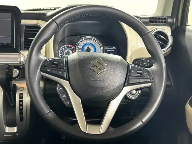 スズキ クロスビー HYBRID MZ 神奈川県 2019(令1)年 3.6万km キャラバンアイボリーパールメタリック/ホワイト 2トーンルーフ 純正8型SDナビゲーション【CN-RZ843】/AM FM フルセグ Bluetooth HDMI CD　DVD　SD/パノラミックビューモニター/デュアルセンサーブレーキサポート/アダプティブクルーズコントロール/シートヒーター/ETC/純正フロアマット、/スマートキー/スペアキー/LEDヘッドライト/オートライト/オートマチックハイビーム/純正16インチアルミホイル/ドアバイザー/車線維持支援機能/クリアランスソナー