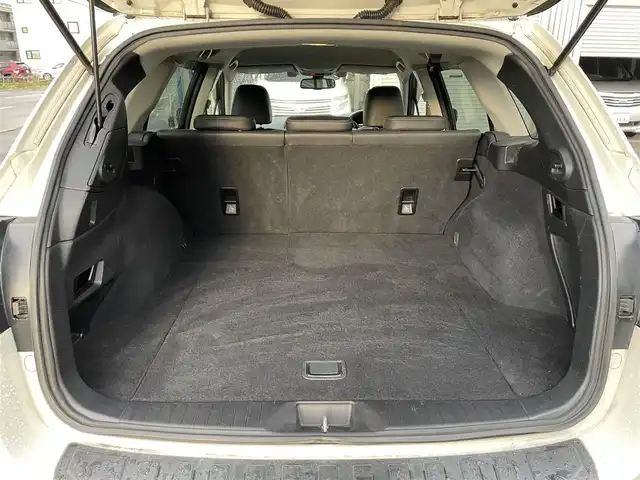 スバル アウトバック リミテッド 道央・札幌 2017(平29)年 13.7万km クリスタルホワイトP (株)IDOMが運営する【じしゃロン札幌豊平店】の自社ローン専用車両になりますこちらは現金またはオートローンご利用時の価格です。自社ローンご希望の方は別途その旨お申付け下さい/プッシュスタート/レザーシート/純正ナビ・TV/バックカメラ/ETC