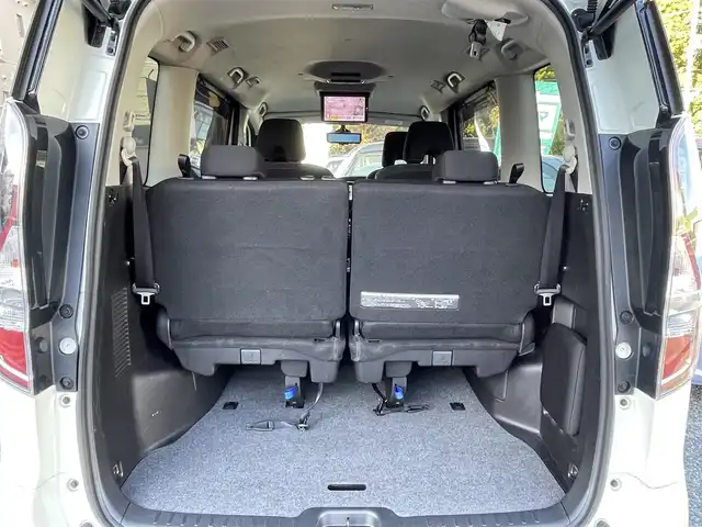 日産 セレナ e－パワー ハイウェイスター V 埼玉県 2021(令3)年 4.5万km パールⅡ プロパイロット/純正10型ナビTV/純正フリップダウンモニター/アラウンドビューモニター/デジタルインナーミラー/ビルトインETC/純正Fドラレコ/社外Rドラレコ/両側パワースライドドア/LEDヘッドリライト/クリアランスソナー/BSM/純正アルミホイール/プッシュスタート/スマートキー/保証書付整備手帳/取扱説明書