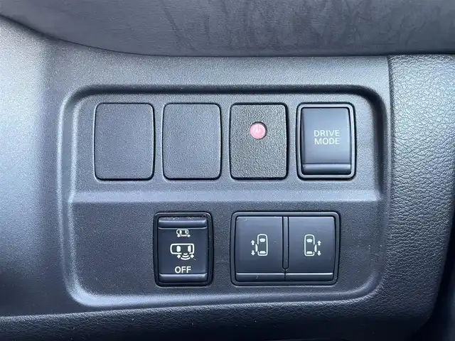 日産 セレナ e－パワー ハイウェイスター V 埼玉県 2021(令3)年 4.5万km パールⅡ プロパイロット/純正10型ナビTV/純正フリップダウンモニター/アラウンドビューモニター/デジタルインナーミラー/ビルトインETC/純正Fドラレコ/社外Rドラレコ/両側パワースライドドア/LEDヘッドリライト/クリアランスソナー/BSM/純正アルミホイール/プッシュスタート/スマートキー/保証書付整備手帳/取扱説明書