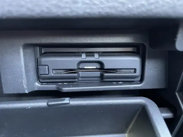 日産 セレナ e－パワー ハイウェイスター V 埼玉県 2021(令3)年 4.5万km パールⅡ プロパイロット/純正10型ナビTV/純正フリップダウンモニター/アラウンドビューモニター/デジタルインナーミラー/ビルトインETC/純正Fドラレコ/社外Rドラレコ/両側パワースライドドア/LEDヘッドリライト/クリアランスソナー/BSM/純正アルミホイール/プッシュスタート/スマートキー/保証書付整備手帳/取扱説明書