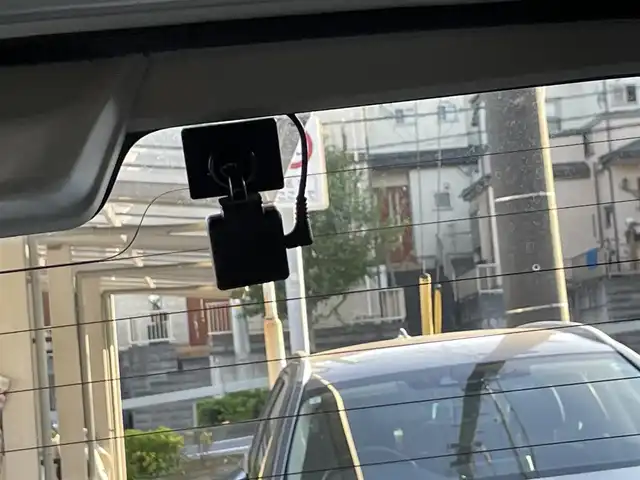 日産 セレナ e－パワー ハイウェイスター V 埼玉県 2021(令3)年 4.5万km パールⅡ プロパイロット/純正10型ナビTV/純正フリップダウンモニター/アラウンドビューモニター/デジタルインナーミラー/ビルトインETC/純正Fドラレコ/社外Rドラレコ/両側パワースライドドア/LEDヘッドリライト/クリアランスソナー/BSM/純正アルミホイール/プッシュスタート/スマートキー/保証書付整備手帳/取扱説明書