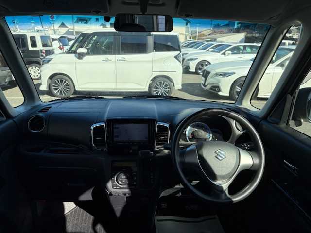 スズキ スペーシア カスタム GS 大阪府 2013(平25)年 8.1万km 白 純正ナビ/TV/Bluetooth/バックカメラ/ETC/横滑り防止装置/アイドリングストップ/両側スライドドア/HIDヘッドライト/純正アルミホイール/プッシュスタート/スマートキー