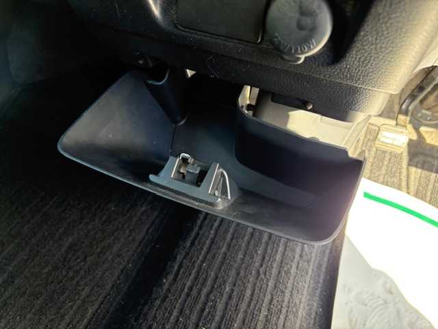 スズキ スペーシア カスタム GS 大阪府 2013(平25)年 8.1万km 白 純正ナビ/TV/Bluetooth/バックカメラ/ETC/横滑り防止装置/アイドリングストップ/両側スライドドア/HIDヘッドライト/純正アルミホイール/プッシュスタート/スマートキー