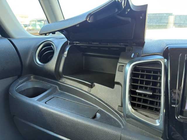 スズキ スペーシア カスタム GS 大阪府 2013(平25)年 8.1万km 白 純正ナビ/TV/Bluetooth/バックカメラ/ETC/横滑り防止装置/アイドリングストップ/両側スライドドア/HIDヘッドライト/純正アルミホイール/プッシュスタート/スマートキー