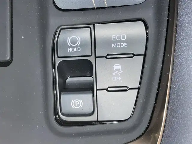 トヨタ アルファード Z 新潟県 2025(令7)年 0.4万km ブラック ワンオーナー/純正ホイール夏タイヤ装着/社外ホイールスタッドレスタイヤ車載/メモリナビ/フルセグテレビ/バックカメラ/アラウンドビューモニター/ウィンカーミラー/クルーズコントロール/キャプテンシート/プッシュスタート/両側パワースライドドア/パワーバックドア/ETC２．０/シートメモリー/運転席後席シートヒーター、クーラー/ステアリングヒーター/ブレーキホールド/電動パーキングブレーキ/ECOモード/置くだけ充電/SOSスイッチ/スペアキー1個