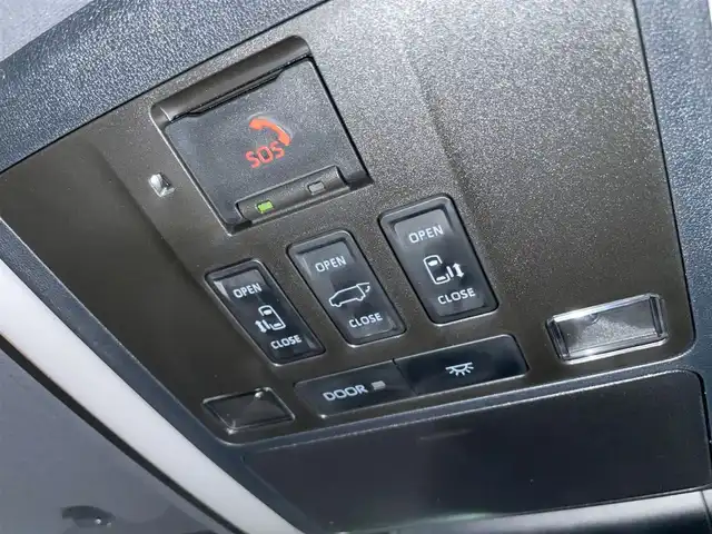 トヨタ アルファード Z 新潟県 2025(令7)年 0.4万km ブラック ワンオーナー/純正ホイール夏タイヤ装着/社外ホイールスタッドレスタイヤ車載/メモリナビ/フルセグテレビ/バックカメラ/アラウンドビューモニター/ウィンカーミラー/クルーズコントロール/キャプテンシート/プッシュスタート/両側パワースライドドア/パワーバックドア/ETC２．０/シートメモリー/運転席後席シートヒーター、クーラー/ステアリングヒーター/ブレーキホールド/電動パーキングブレーキ/ECOモード/置くだけ充電/SOSスイッチ/スペアキー1個