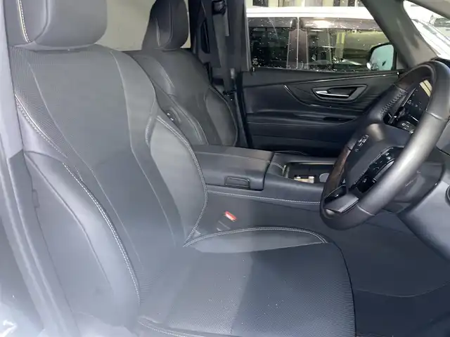 トヨタ アルファード Z 新潟県 2025(令7)年 0.4万km ブラック ワンオーナー/純正ホイール夏タイヤ装着/社外ホイールスタッドレスタイヤ車載/メモリナビ/フルセグテレビ/バックカメラ/アラウンドビューモニター/ウィンカーミラー/クルーズコントロール/キャプテンシート/プッシュスタート/両側パワースライドドア/パワーバックドア/ETC２．０/シートメモリー/運転席後席シートヒーター、クーラー/ステアリングヒーター/ブレーキホールド/電動パーキングブレーキ/ECOモード/置くだけ充電/SOSスイッチ/スペアキー1個