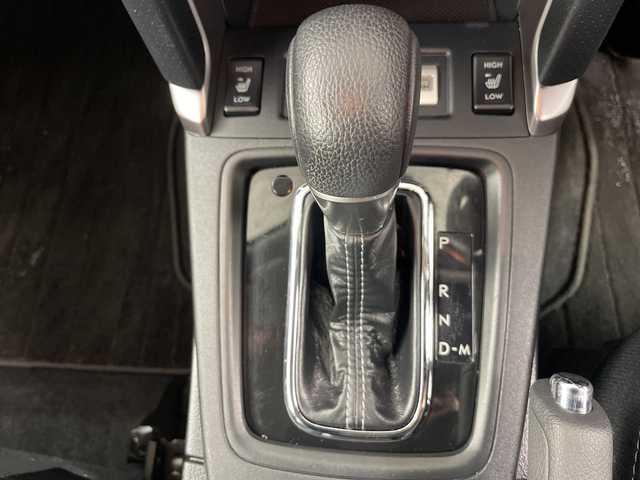 スバル フォレスター 2．0i－L アイサイト アドバン 道央・札幌 2016(平28)年 5.1万km ダークブルーパール ・4WD/アイサイト/・プリクラッシュセーフティ/・社外ナビ　BT/USB/AM/FM/・バックカメラ/・追従クルーズコントロール/・コーナーセンサー/・パワーシート/シートヒーター/・パドルシフト/・ETC/・純正フロアマット/・ドアバイザー/・プッシュスタート/・アイドリングストップ/・レーンキープアシスト/・横滑り防止装置/・オートライト