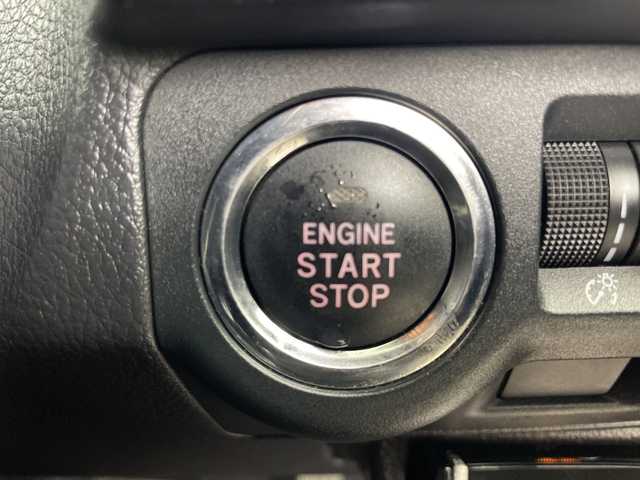 スバル フォレスター 2．0i－L アイサイト アドバン 道央・札幌 2016(平28)年 5.1万km ダークブルーパール ・4WD/アイサイト/・プリクラッシュセーフティ/・社外ナビ　BT/USB/AM/FM/・バックカメラ/・追従クルーズコントロール/・コーナーセンサー/・パワーシート/シートヒーター/・パドルシフト/・ETC/・純正フロアマット/・ドアバイザー/・プッシュスタート/・アイドリングストップ/・レーンキープアシスト/・横滑り防止装置/・オートライト