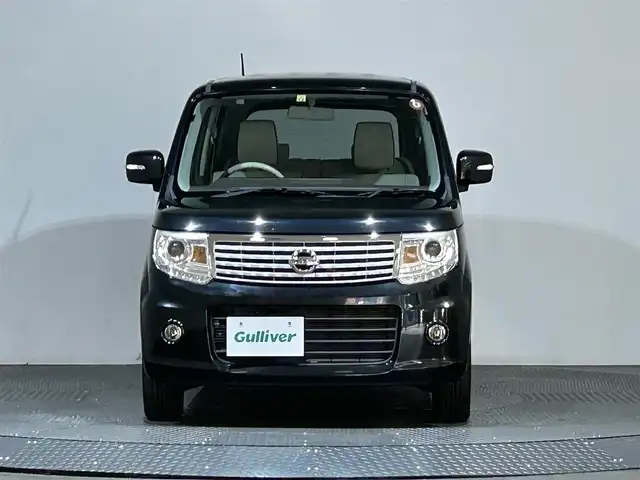 日産 モコ ドルチェX 愛媛県 2015(平27)年 3.6万km ブルーイッシュブラック ・純正ナビ(MC315D-A)/(フルセグ/CD/DVD/BT)/・アイドリングストップ/・純正14インチアルミホイール/・純正フロアマット/・フォグランプ/・ステアリングリモコン/・ドアバイザー/・スペアキー/・プッシュスタート/・取扱説明書/・保証書