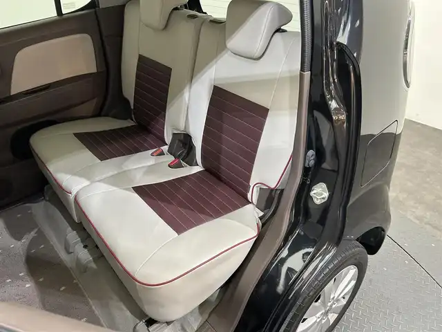 日産 モコ ドルチェX 愛媛県 2015(平27)年 3.6万km ブルーイッシュブラック ・純正ナビ(MC315D-A)/(フルセグ/CD/DVD/BT)/・アイドリングストップ/・純正14インチアルミホイール/・純正フロアマット/・フォグランプ/・ステアリングリモコン/・ドアバイザー/・スペアキー/・プッシュスタート/・取扱説明書/・保証書