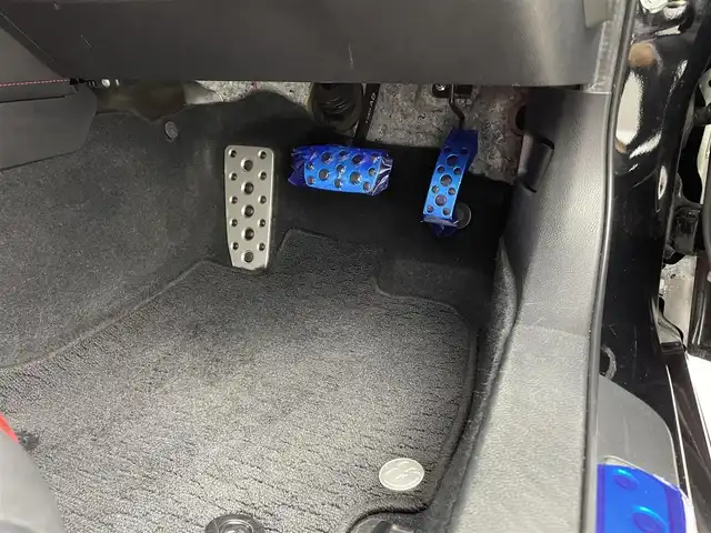 トヨタ ８６ GT リミテッド 大分県 2015(平27)年 7.9万km クリスタルブラックシリカ 純正メモリナビ/(フルセグTV/CD/BT/SD)/バックカメラ/クルーズコントロール/ETC/シートヒーター(D＋N席)/革巻きステアリング/パドルシフト/ハーフレザーシート/HIDヘッドライト/フォグランプ/プッシュスタート＆スマートキー/純正フロアマット/純正17インチAW