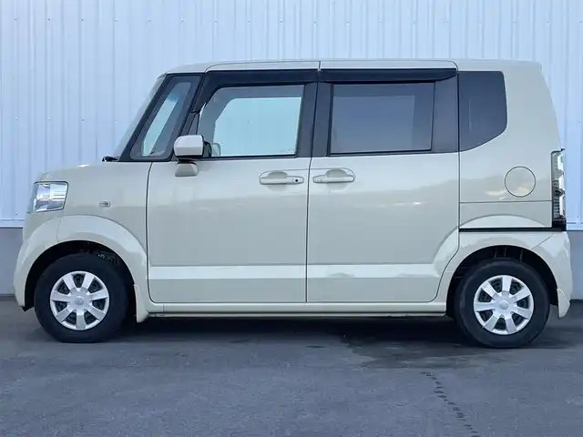 ホンダ Ｎ ＢＯＸ G Lパッケージ 愛媛県 2012(平24)年 4.1万km ヒダマリアイボリーパール 左側パワースライドドア　/電格ミラー　/横滑り防止装置　/ヘッドライトレベライザー　/ステアリングリモコン　/ドアバイザー　/ECON　/ベンチシート　/純正ホイールキャップ　/シガーソケット　/サイドアンダーミラー/現状サマー(鉄)(145/80/R13)/YOKOHAMA BluEarth