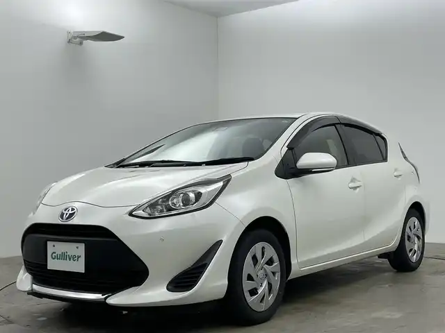 トヨタ アクア S 岡山県 2020(令2)年 4.6万km ホワイトパールクリスタルシャイン SDメモリナビゲーション		/【フルセグ/Bluetooth/MSV】		/バックカメラ	/ビルトインETC		/オートライト/オートハイビーム/横滑り防止機能		/衝突軽減システム		/車線逸脱防止システム				/スマートキー	/ステアリングスイッチ		/プッシュスタート		/コーナーセンサー		/ドアバイザー		/純正フロアマット		/取扱説明書/新車保証書/スマートキー×２