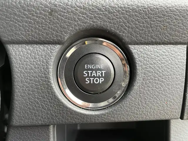 スズキ ハスラー X ターボ 香川県 2018(平30)年 5.1万km アクティブイエロー/ブラック2トーンルーフ 登録時走行距離：50154km/パナソニックSDナビ/　CD DVD BT/デュアルカメラブレーキサポート/レーンキープアシスト/シートヒーター/ETC/前後ドライブレコーダー/アイドリングストップ/横滑り防止装置/HIDヘッドライト/オートライト/フォグランプ/電動格納ウィンカーミラー/ドアバイザー/純正15インチアルミホイール/革巻きステアリング/ステアリングスイッチ/純正フロアマット/プッシュスタート/スマートキー