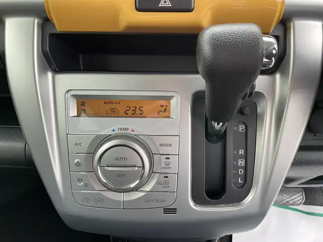 スズキ ハスラー X ターボ 香川県 2018(平30)年 5.1万km アクティブイエロー/ブラック2トーンルーフ 登録時走行距離：50154km/パナソニックSDナビ/　CD DVD BT/デュアルカメラブレーキサポート/レーンキープアシスト/シートヒーター/ETC/前後ドライブレコーダー/アイドリングストップ/横滑り防止装置/HIDヘッドライト/オートライト/フォグランプ/電動格納ウィンカーミラー/ドアバイザー/純正15インチアルミホイール/革巻きステアリング/ステアリングスイッチ/純正フロアマット/プッシュスタート/スマートキー