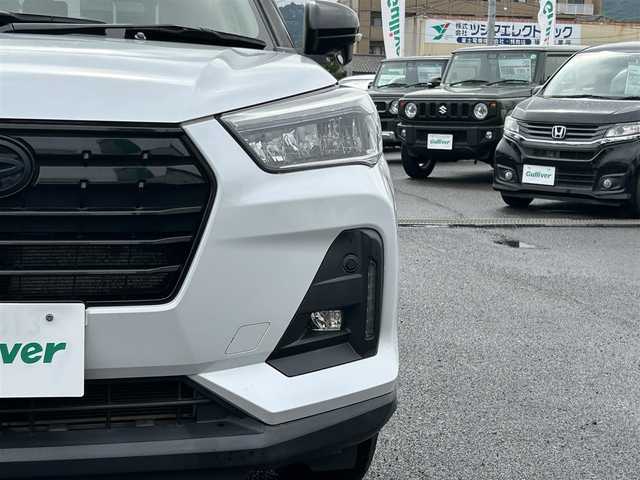 ダイハツ ロッキー G 広島県 2019(令1)年 5.4万km ブラックマイカメタリック/シャイニングホワイトパール ディスプレイオーディオ/[Bluetooth/Apple car play/AM/FM/フルセグTV]/バックカメラ/ETC/前後ドライブレコーダー/シートヒーター/衝突被害軽減システム/レーダークルーズコントロール/前後コーナーセンサー/誤発進抑制機能/ステアリング付き車線逸脱制御機能/自動ブレーキ/スマートアシスト/標識認識機能/ブラインドスポットモニター/リアクロストラフィックアラート/先行車発進お知らせ機能/レザー調シートカバー/LEDヘッドライト/オートライト/プッシュスタート/純正17インチAW/純正フロアマット