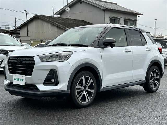 ダイハツ ロッキー G 広島県 2019(令1)年 5.4万km ブラックマイカメタリック/シャイニングホワイトパール ディスプレイオーディオ/[Bluetooth/Apple car play/AM/FM/フルセグTV]/バックカメラ/ETC/前後ドライブレコーダー/シートヒーター/衝突被害軽減システム/レーダークルーズコントロール/前後コーナーセンサー/誤発進抑制機能/ステアリング付き車線逸脱制御機能/自動ブレーキ/スマートアシスト/標識認識機能/ブラインドスポットモニター/リアクロストラフィックアラート/先行車発進お知らせ機能/レザー調シートカバー/LEDヘッドライト/オートライト/プッシュスタート/純正17インチAW/純正フロアマット