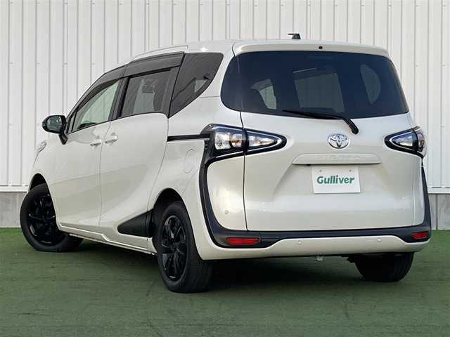 トヨタ シエンタ ファンベースG 香川県 2022(令4)年 2.6万km ホワイトパールクリスタルシャイン 登録時走行距離：25962km/ディーラー純正ナビ/　CD BT ワンセグTV/バックカメラ/前後ドライブレコーダー/ビルトインETC/プリクラッシュセーフティシステム/レーンキープアシスト/クリアランスソナー/オートハイビーム/LEDヘッドライト/オートライト/革巻きステアリング/ステアリングスイッチ/プッシュスタート/スマートキー