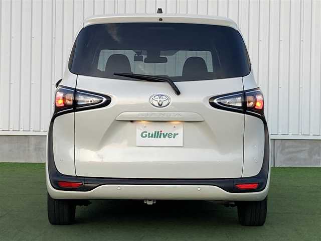 トヨタ シエンタ ファンベースG 香川県 2022(令4)年 2.6万km ホワイトパールクリスタルシャイン 登録時走行距離：25962km/ディーラー純正ナビ/　CD BT ワンセグTV/バックカメラ/前後ドライブレコーダー/ビルトインETC/プリクラッシュセーフティシステム/レーンキープアシスト/クリアランスソナー/オートハイビーム/LEDヘッドライト/オートライト/革巻きステアリング/ステアリングスイッチ/プッシュスタート/スマートキー