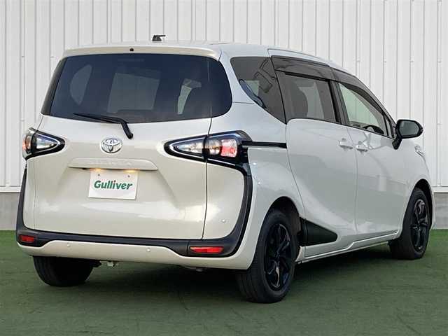 トヨタ シエンタ ファンベースG 香川県 2022(令4)年 2.6万km ホワイトパールクリスタルシャイン 登録時走行距離：25962km/ディーラー純正ナビ/　CD BT ワンセグTV/バックカメラ/前後ドライブレコーダー/ビルトインETC/プリクラッシュセーフティシステム/レーンキープアシスト/クリアランスソナー/オートハイビーム/LEDヘッドライト/オートライト/革巻きステアリング/ステアリングスイッチ/プッシュスタート/スマートキー
