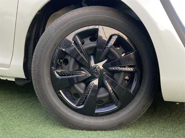 トヨタ シエンタ ファンベースG 香川県 2022(令4)年 2.6万km ホワイトパールクリスタルシャイン 登録時走行距離：25962km/ディーラー純正ナビ/　CD BT ワンセグTV/バックカメラ/前後ドライブレコーダー/ビルトインETC/プリクラッシュセーフティシステム/レーンキープアシスト/クリアランスソナー/オートハイビーム/LEDヘッドライト/オートライト/革巻きステアリング/ステアリングスイッチ/プッシュスタート/スマートキー