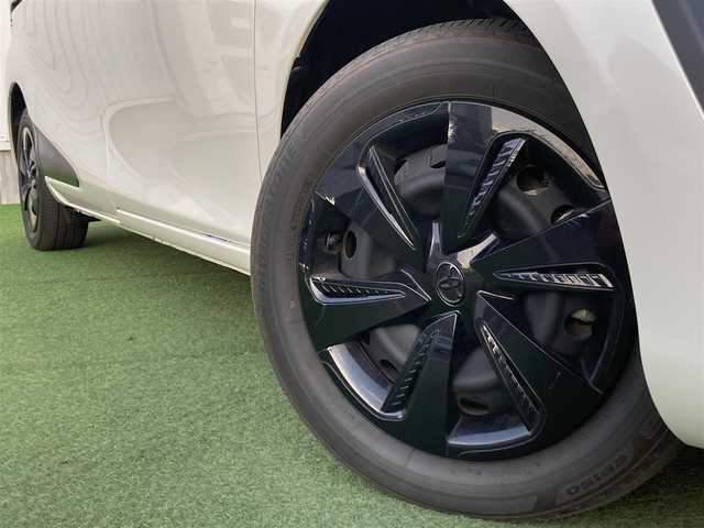 トヨタ シエンタ ファンベースG 香川県 2022(令4)年 2.6万km ホワイトパールクリスタルシャイン 登録時走行距離：25962km/ディーラー純正ナビ/　CD BT ワンセグTV/バックカメラ/前後ドライブレコーダー/ビルトインETC/プリクラッシュセーフティシステム/レーンキープアシスト/クリアランスソナー/オートハイビーム/LEDヘッドライト/オートライト/革巻きステアリング/ステアリングスイッチ/プッシュスタート/スマートキー