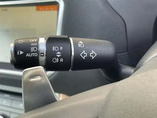 ランドローバー レンジローバーイヴォーク SE 青森県 2019(平31)年 4.5万km 赤 /4WD/ディーゼルターボ/MERIDIANサウンドシステム/純正SDナビ/　(フルセグTV/DVD/Bt/USB)/全方位カメラ/黒ハーフレザーシート/前席シートヒーター/衝突回避システム/クロストラフィック/車線逸脱抑制機能/横滑り防止機能/ヒルクライムアシスト/クルーズコントロール/革巻きステア/オーディオ/ステアスイッチ/パドルシフト/オートワイパー/オートライトHID/オートマチックハイビーム/プッシュスタートシステム/ヘットライトウオッシャー/前後バンパーソナー/パワーバックドア/社外ドラレコ/ETC 2.0/W/サイド/カーテンエアバッグ /ABS/スマートキーx2/保証書/取説