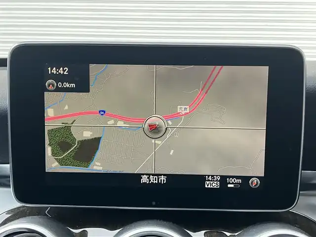メルセデス・ベンツ Ｃ２２０ｄ 高知県 2015(平27)年 4.7万km 白 純正HDDナビ/Bluetooth接続/ETC/バックカメラ/シートヒーター/ターボ/クルーズコントロール/スマートキー/レーンキープアシスト/LEDヘッドライト/オートライト/コーナーセンサー/横滑り防止装置/フルセグ/アイドリングストップ