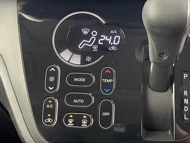 日産 デイズ ルークス ハイウェイスター Gターボ 埼玉県 2017(平29)年 5.3万km ホワイトパール 純正SDナビ/（SD／AM／FM／CD／DVD／フルTV／Bluetooth）/全方位カメラ/クルーズコントロール/両側パワースライドドア/LEDライト/前後ドライブレコーダー/純正アルミホイール/純正フロアマット/レーダー（ZDR036）