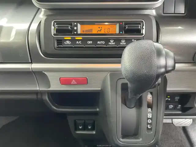 スズキ スペーシア ギア HYBRID XZ 鹿児島県 2021(令3)年 1.9万km アクティブイエロー/ガンメタリック2トーン セーフティサポート/ディスプレイオーディオ/バックカメラ/追従機能付きクルーズコントロール/両側パワースライドドア/LEDオートライト/シートヒーター/オートエアコン/サーキュレーター/ロールサンシェード/パーソナルテーブル/スマートキー/ETC