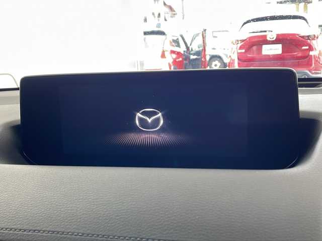 マツダ ＭＸ－３０ インダストリアルクラシック 兵庫県 2021(令3)年 2.7万km マシーングレープレミアムM ・純正ナビ/Bluetooth/AM/FM/TV/HDMI/・バックカメラ/・スマートブレーキサポート/・スマートブレーキサポート（後退時）/・緊急時車線維持支援/・ディスタンス＆スピードアラート/・レーンキープアシスト/・後側方接近車両検知/・ブラインドスポットモニター/・レーダクルーズコントロール/・オートハイビーム/・ステアリングスイッチ/・ステアリングヒーター/・ハーフレザーシート/・前席シートヒーター/・運転席パワーシート（メモリー付き）/・純正フロアマット/・純正アルミホイールタイヤ/・LEDヘッドライト/・前後ドライブレコーダー/・ETC/・取扱説明書/・保証書/・スペアキー/・ベーシックパッケージ/・エクステリアパッケージ/・インテリアパッケージ/・ユーティリティーパッケージ