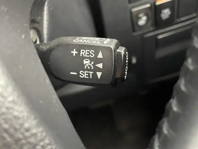 トヨタ アルファード S Cパッケージ 宮城県 2016(平28)年 2.4万km ホワイトパールクリスタルシャイン アルパインBIG-Xナビ /フリップダウンモニター /両側パワースライドドア /クリアランスソナー/パワーバックドア /パワーシート /ステアリングヒーター /クルーズコントロール /ハーフレザーシート /LEDヘッドランプ /フォグランプ /バックモニター/ETC/電動パーキングブレーキ/純正18インチAW/禁煙車