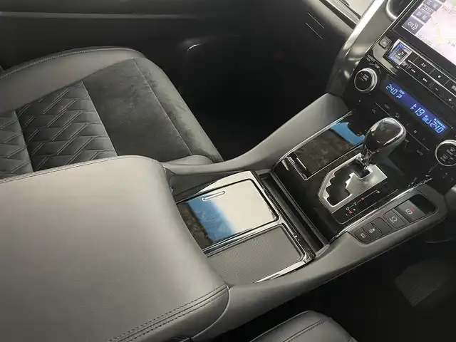 トヨタ アルファード S Cパッケージ 宮城県 2016(平28)年 2.4万km ホワイトパールクリスタルシャイン アルパインBIG-Xナビ /フリップダウンモニター /両側パワースライドドア /クリアランスソナー/パワーバックドア /パワーシート /ステアリングヒーター /クルーズコントロール /ハーフレザーシート /LEDヘッドランプ /フォグランプ /バックモニター/ETC/電動パーキングブレーキ/純正18インチAW/禁煙車