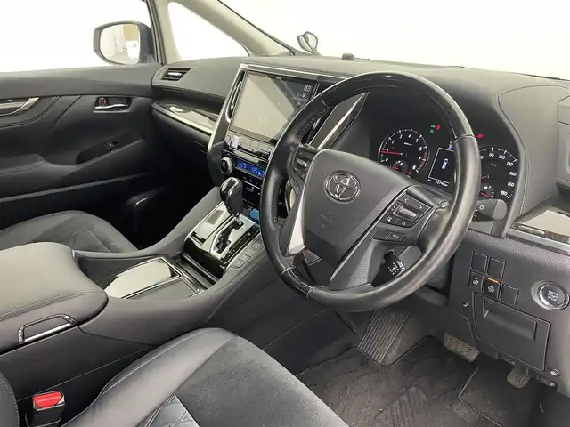 トヨタ アルファード S Cパッケージ 宮城県 2016(平28)年 2.4万km ホワイトパールクリスタルシャイン アルパインBIG-Xナビ /フリップダウンモニター /両側パワースライドドア /クリアランスソナー/パワーバックドア /パワーシート /ステアリングヒーター /クルーズコントロール /ハーフレザーシート /LEDヘッドランプ /フォグランプ /バックモニター/ETC/電動パーキングブレーキ/純正18インチAW/禁煙車
