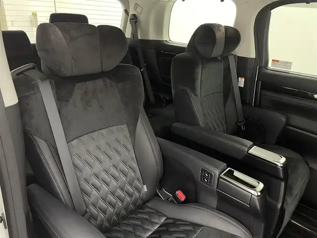 トヨタ アルファード S Cパッケージ 宮城県 2016(平28)年 2.4万km ホワイトパールクリスタルシャイン アルパインBIG-Xナビ /フリップダウンモニター /両側パワースライドドア /クリアランスソナー/パワーバックドア /パワーシート /ステアリングヒーター /クルーズコントロール /ハーフレザーシート /LEDヘッドランプ /フォグランプ /バックモニター/ETC/電動パーキングブレーキ/純正18インチAW/禁煙車