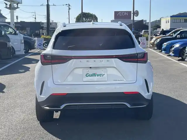 レクサス ＮＸ 350h Fスポーツ 長崎県 2023(令5)年 4.8万km ホワイトノーヴァガラスフレーク 純正メーカーナビ/BT/USB/Mira cast/フルセグTV/全方位カメラ/パノラマサンルーフ/マークレビンソンプレミアムサウンド/本革シート/前席パワーシート/D席メモリーシート/前席シートヒーター/前席エアーシート/セーフティーシステムプラス/レーダークルーズコントロール/ブラインドスポットモニター/ドライブレコーダー前後/パドルシフト/LEDヘッドライト/オートマチックハイビーム/ビルトインETC
