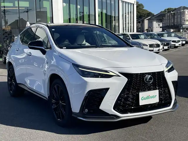 レクサス ＮＸ 350h Fスポーツ 長崎県 2023(令5)年 4.8万km ホワイトノーヴァガラスフレーク 純正メーカーナビ/BT/USB/Mira cast/フルセグTV/全方位カメラ/パノラマサンルーフ/マークレビンソンプレミアムサウンド/本革シート/前席パワーシート/D席メモリーシート/前席シートヒーター/前席エアーシート/セーフティーシステムプラス/レーダークルーズコントロール/ブラインドスポットモニター/ドライブレコーダー前後/パドルシフト/LEDヘッドライト/オートマチックハイビーム/ビルトインETC