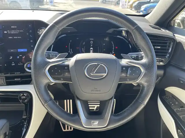 レクサス ＮＸ 350h Fスポーツ 長崎県 2023(令5)年 4.8万km ホワイトノーヴァガラスフレーク 純正メーカーナビ/BT/USB/Mira cast/フルセグTV/全方位カメラ/パノラマサンルーフ/マークレビンソンプレミアムサウンド/本革シート/前席パワーシート/D席メモリーシート/前席シートヒーター/前席エアーシート/セーフティーシステムプラス/レーダークルーズコントロール/ブラインドスポットモニター/ドライブレコーダー前後/パドルシフト/LEDヘッドライト/オートマチックハイビーム/ビルトインETC