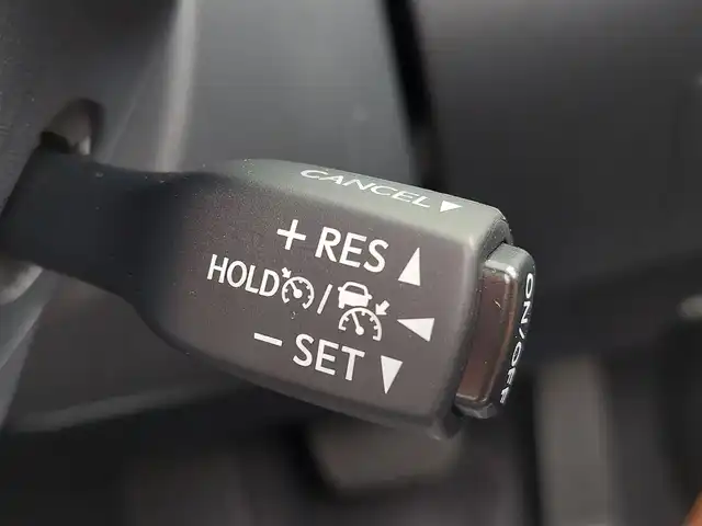 レクサス ＲＸ 450hL 東京都 2020(令2)年 2.2万km グラファイトブラックガラスフレーク ６人乗り：２列目キャプテンシート/サンルーフ/ルーフレール/レクサスセーフティ＋/プリクラッシュセーフティ/レーントレーシングアシスト/オートハイビーム/ブラインドスポットモニター/ヘッドアップディスプレイ/純正メーカーナビ/パノラミックビューモニター/本革シート/シートヒーター/ベンチレーション/AC100V電源/ワイヤレス充電/三連眼LEDライト/電動リアゲート