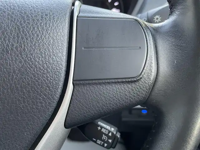 トヨタ ヴォクシー ZS 煌Ⅲ 埼玉県 2020(令2)年 2万km ブラック 社外ナビTV/社外フリップダウンモニター/ナビ連動前後ドラレコ/ビルトインETC/両側パワースライドドア/バックドアイージークローザー/LEDヘッドライト/クリアランスソナー/純正アルミホイール/セーフティセンス/クルーズコントロール/プッシュスタート/スマートキー/保証書付整備手帳/取扱説明書