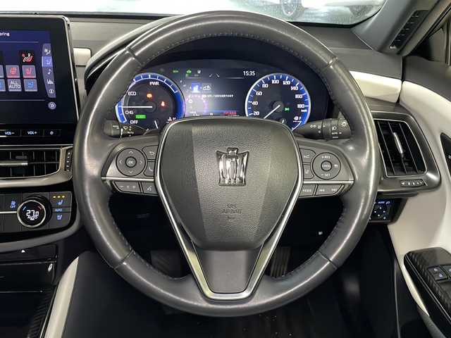 トヨタ クラウン ハイブリッド RS アドバンス 広島県 2021(令3)年 5.7万km プレシャスブラックパール