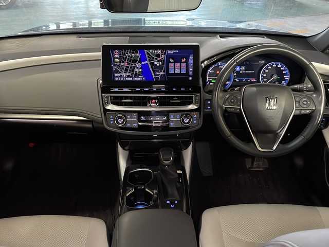 トヨタ クラウン ハイブリッド RS アドバンス 広島県 2021(令3)年 5.7万km プレシャスブラックパール