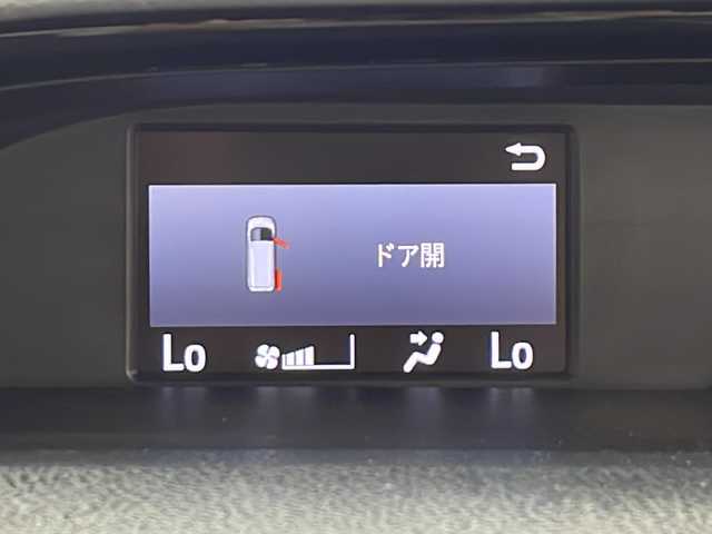 トヨタ ノア Si ダブルバイビーⅡ 鹿児島県 2019(令1)年 2.4万km ブラック 純正１０型ナビ　【TZ-D205W】/バックカメラ　/両側電動スライドドア　/純正ドライブレコーダー/リアサンシェード/プッシュスタート/純正ドアバイザー/純正ＥＴＣ　/クルーズコントロール　/トヨタセーフティセンス　/プリクラッシュセーフティ　/アイドリングストップ　/スマートキー　/禁煙車